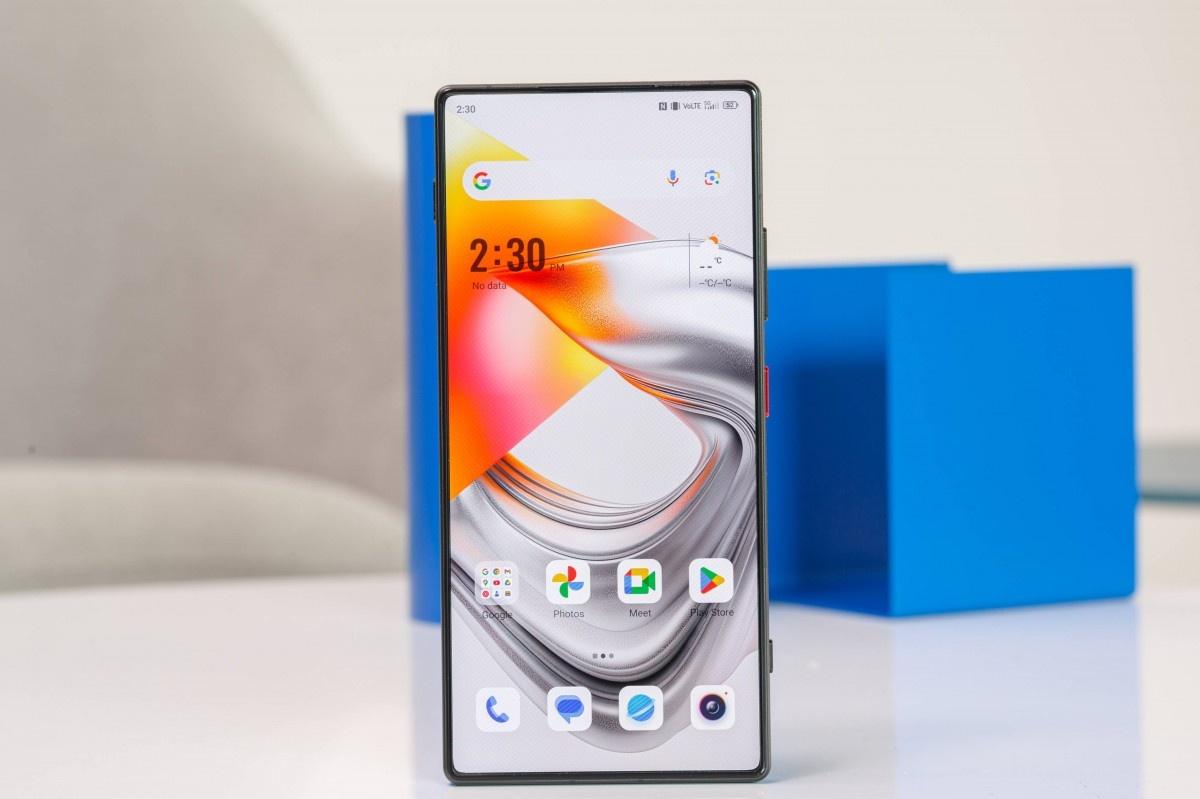 nubia z70s ultra Display